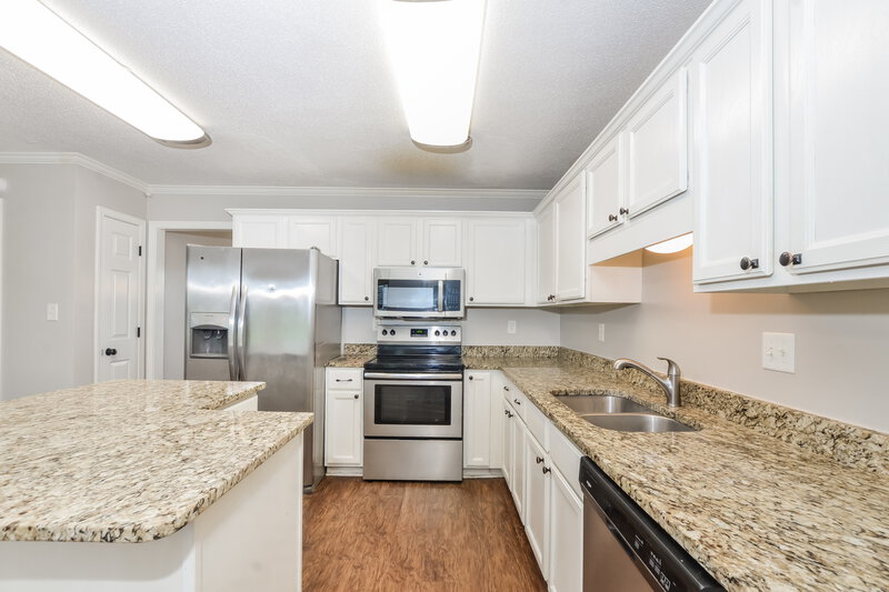 2,295/Mo, 6331 Fairway Hill Cv Bartlett, TN 38135 Kitchen View