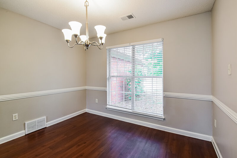 1,885/Mo, 1865 Winners Cir N Southaven, MS 38671 Dining Room View