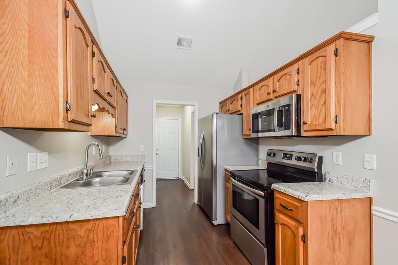 1,895/Mo, 1865 Winners Cir N Southaven, MS 38671 Kitchen View