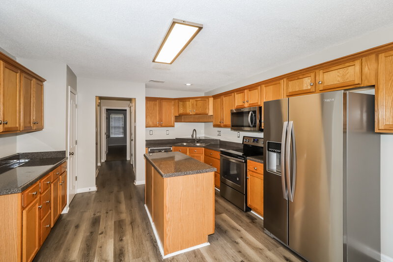 0/Mo, 4834 Graham Lake Drive Olive Branch, MS 38654 Kitchen View