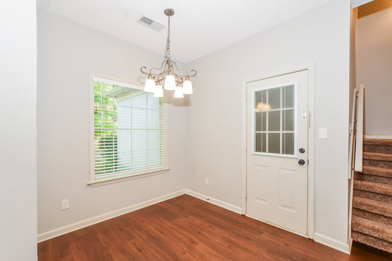 1,725/Mo, 8725 Macon Rd Cordova, TN 38018 Breakfast Nook View