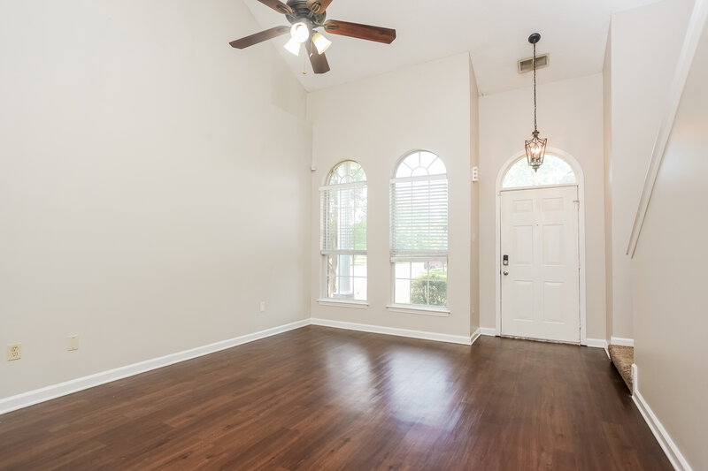 1,695/Mo, 6841 Charlotte Dr Olive Branch, MS 38654 Dining Room View