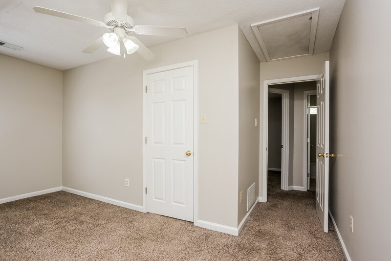 1,695/Mo, 6841 Charlotte Dr Olive Branch, MS 38654 Bedroom View 4