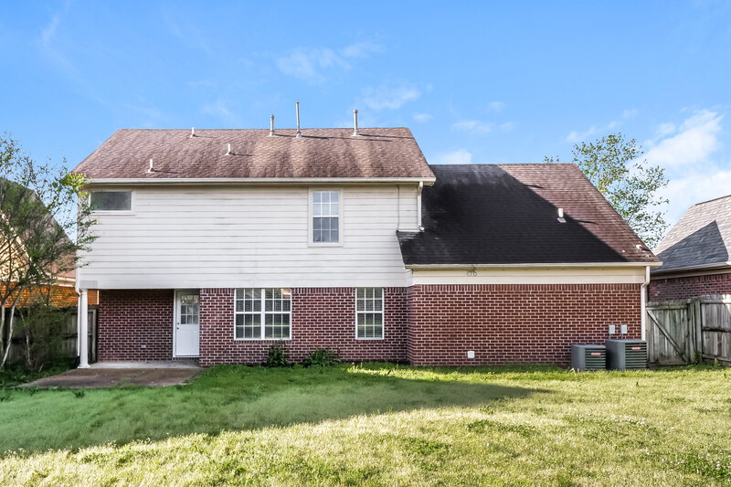 2,135/Mo, 11626 Mahogany Dr Arlington, TN 38002 Rear View 2