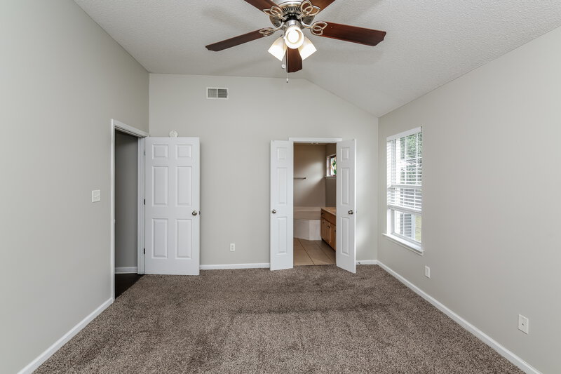 1,685/Mo, 5794 Carrel Cv Southaven, MS 38671 Main Bedroom View 3