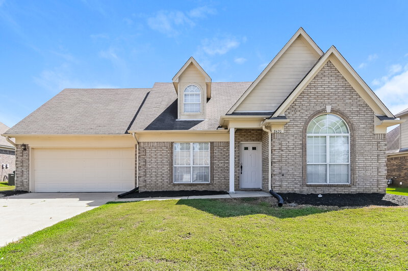 1,745/Mo, 8420 Blue Ridge Dr Southaven, MS 38672 External View