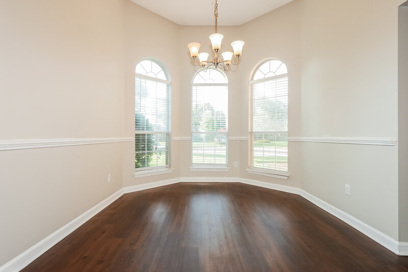 1,975/Mo, 90 Oak Ridge Cove Oakland, TN 38060 Dining Room View