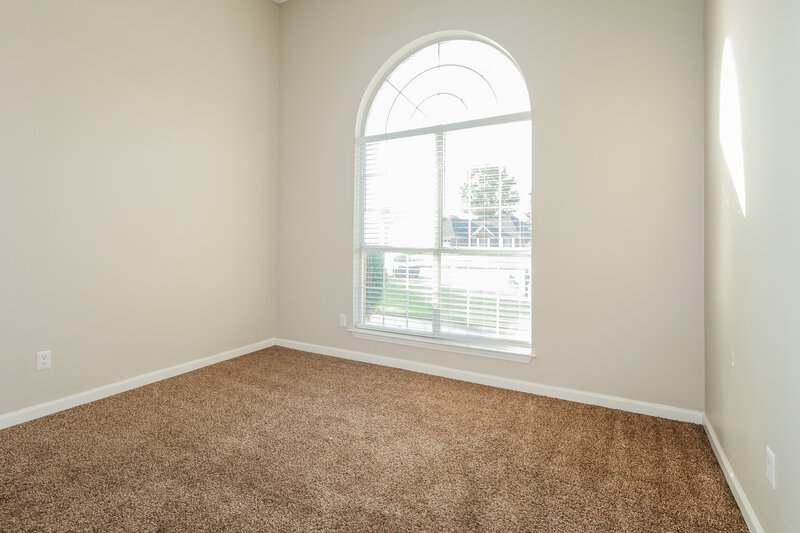 1,975/Mo, 90 Oak Ridge Cove Oakland, TN 38060 Bedroom View
