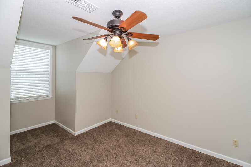 2,300/Mo, 15 Austin Cir Oakland, TN 38060 Bedroom View 2