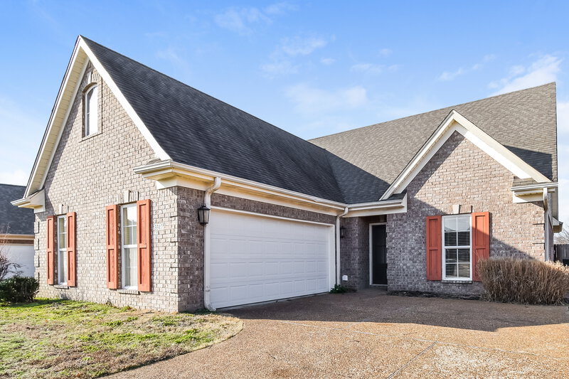 1,990/Mo, 3317 Champion Hills Drive Southaven, MS 38672 Front View