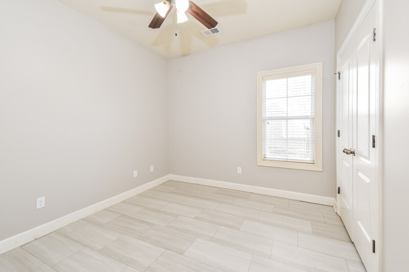 1,990/Mo, 3317 Champion Hills Drive Southaven, MS 38672 Bedroom View 2