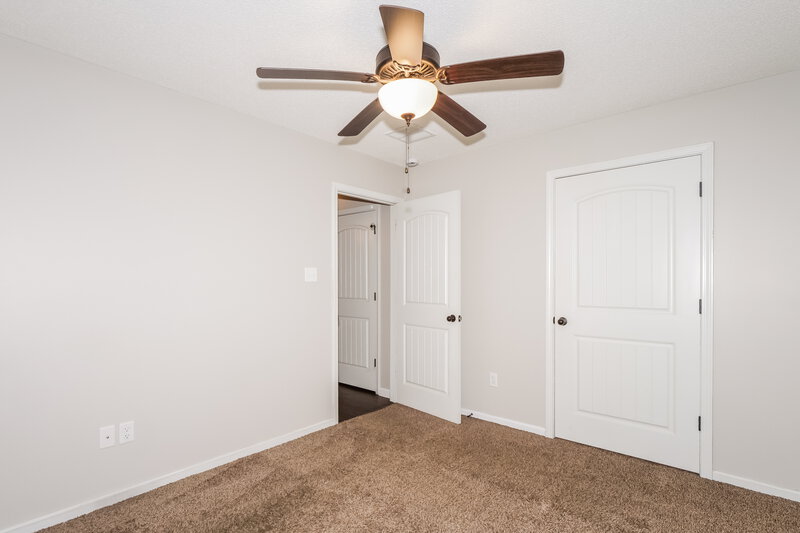 1,900/Mo, 9450 Eckley Pl Cordova, TN 38018 Bedroom View 3