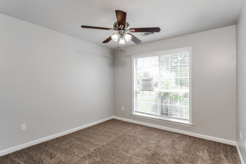 1,730/Mo, 50 Willow Crest Cv Somerville, TN 38068 Bedroom View