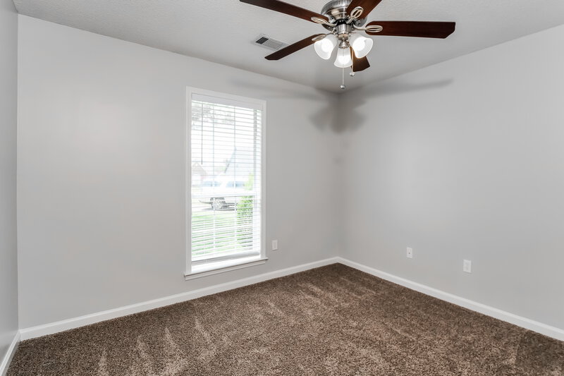 1,730/Mo, 50 Willow Crest Cv Somerville, TN 38068 Bedroom View 2