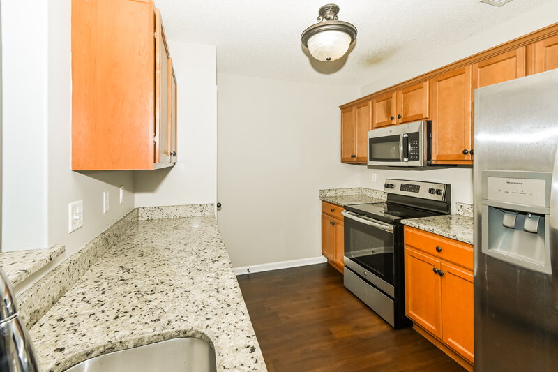 2,075/Mo, 9446 Eckley Pl Cordova, TN 38018 Kitchen View