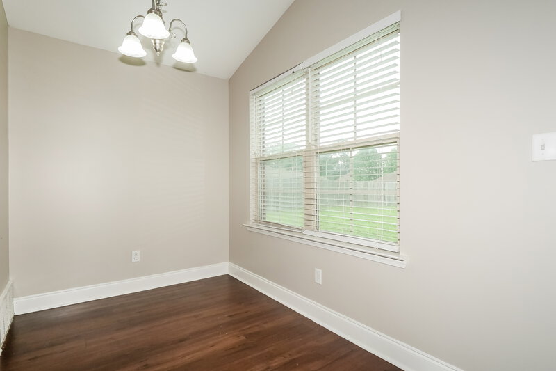 1,840/Mo, 8896 Willa Jean Cv Southaven, MS 38671 Breakfast Nook View