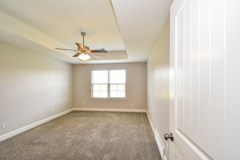 2,045/Mo, 8896 Willa Jean Cv Southaven, MS 38671 Main Bedroom View