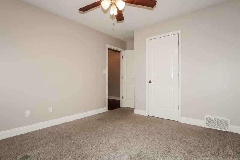 1,840/Mo, 8896 Willa Jean Cv Southaven, MS 38671 Bedroom View 4