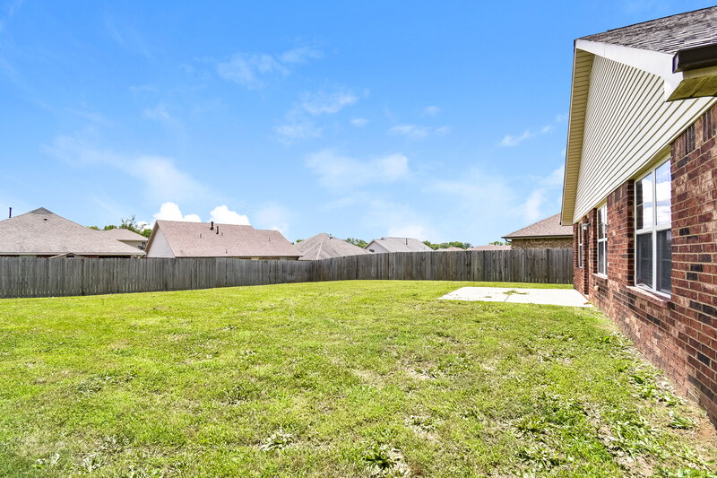 2,045/Mo, 8896 Willa Jean Cv Southaven, MS 38671 Rear View