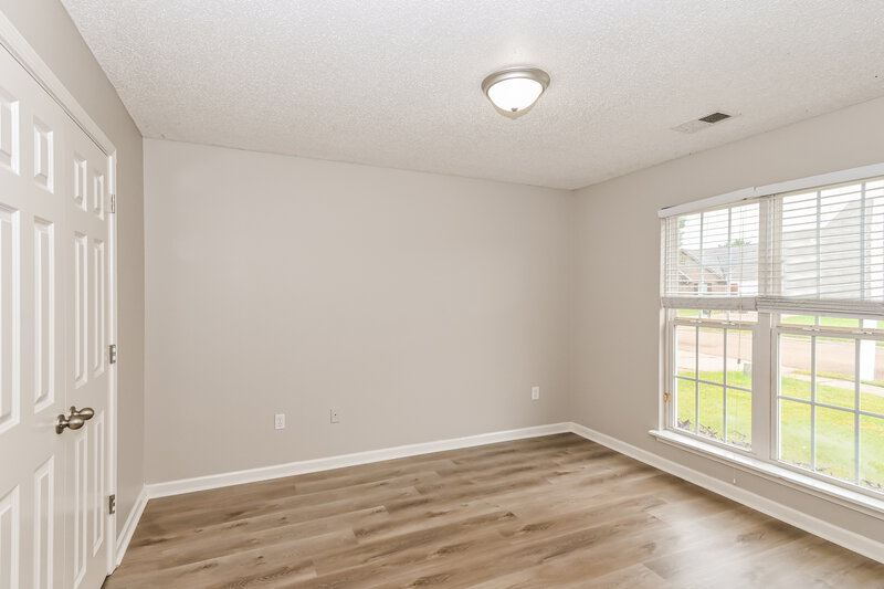2,275/Mo, 5727 Hunters Chase Southaven, MS 38672 Bedroom View 3
