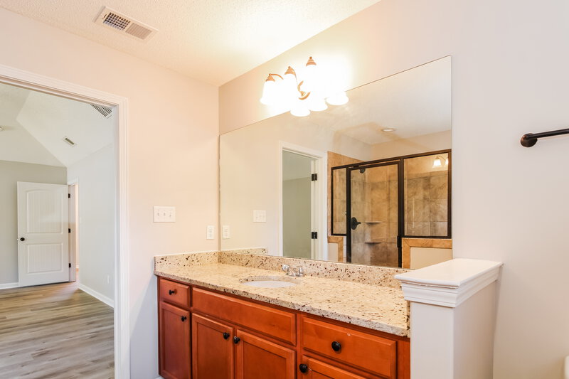 2,610/Mo, 9434 Eckley Pl Cordova, TN 38018 Main Bathroom View