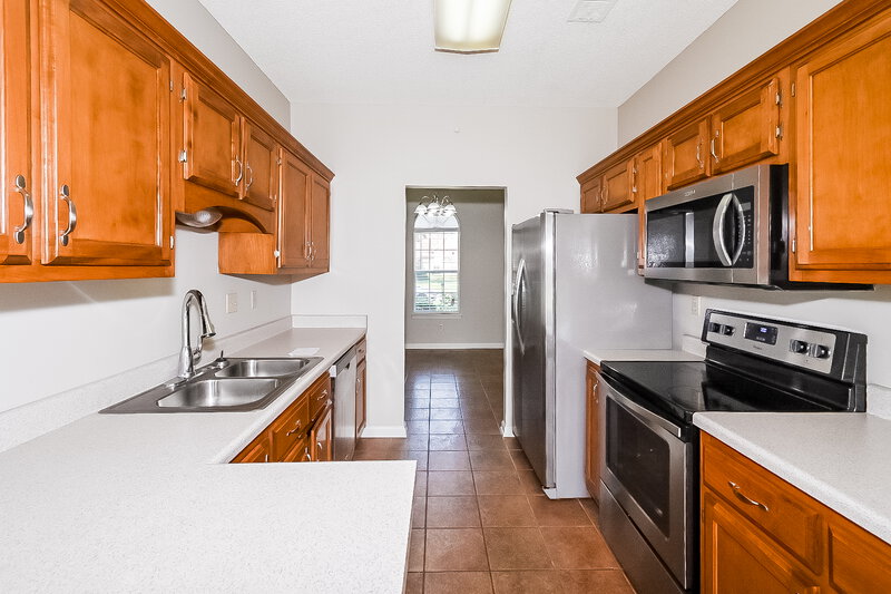 3,030/Mo, 9094 William Paul Dr Olive Branch, MS 38654 Kitchen View 2