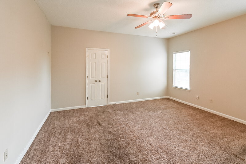 3,030/Mo, 9094 William Paul Dr Olive Branch, MS 38654 Main Bedroom View 2