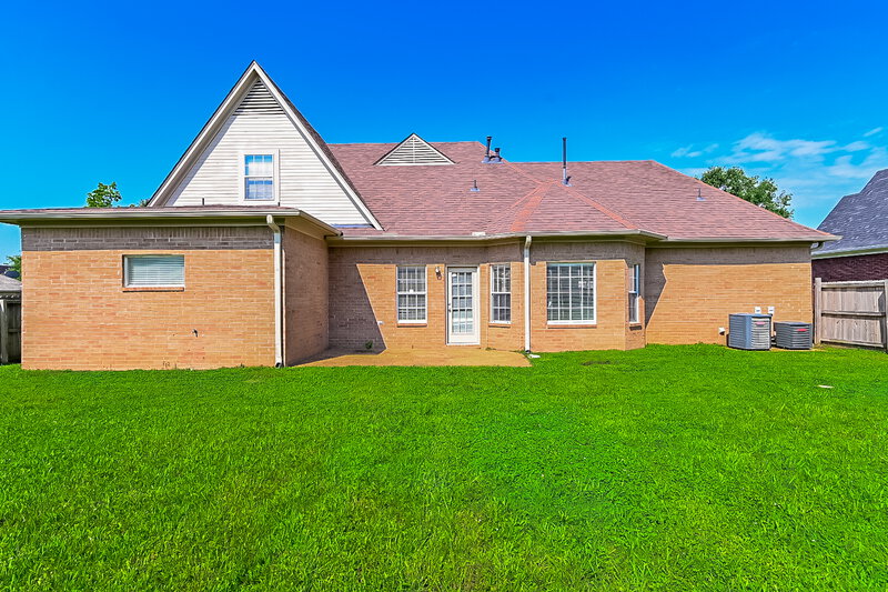 3,030/Mo, 9094 William Paul Dr Olive Branch, MS 38654 Rear View