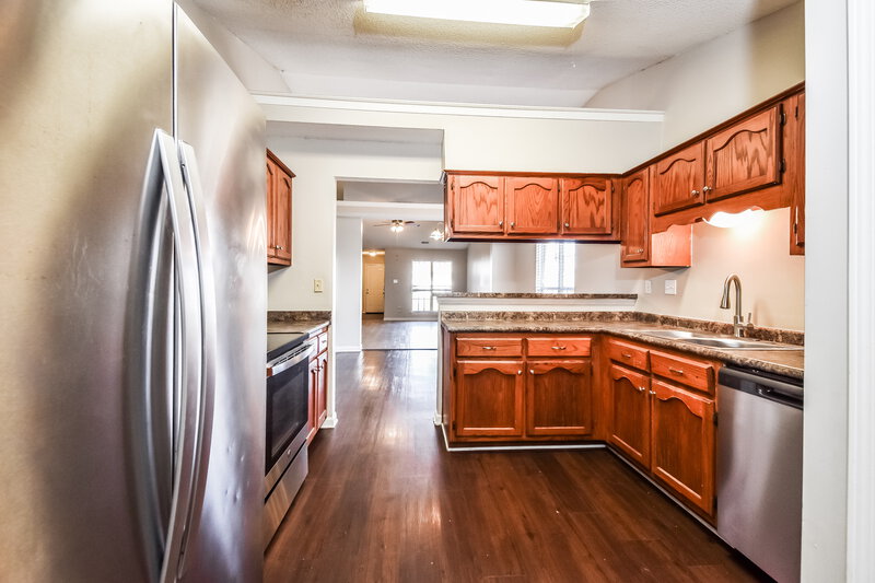 1,485/Mo, 5620 Kaitlyn Dr W Walls, MS 38680 Kitchen View