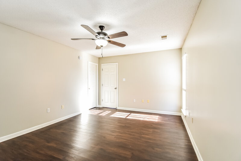 1,485/Mo, 5620 Kaitlyn Dr W Walls, MS 38680 Main Bedroom View 2