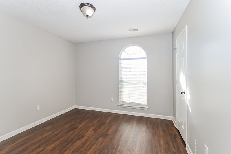 1,660/Mo, 1718 W Sarah Ann Dr Southaven, MS 38671 Bedroom View 3