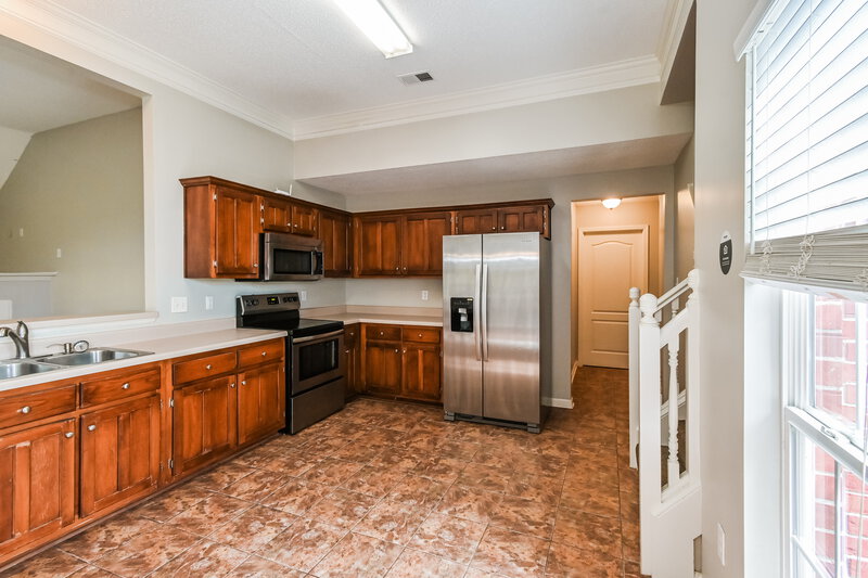 3,260/Mo, 8415 N Linda Shore Dr Southaven, MS 38672 Kitchen View 3
