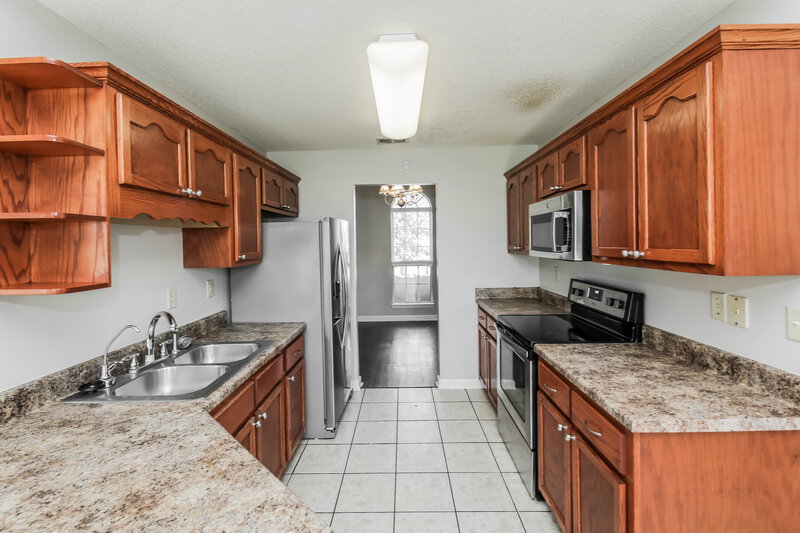 2,900/Mo, 4191 Carroll Dr W Horn Lake, MS 38637 Kitchen View 2