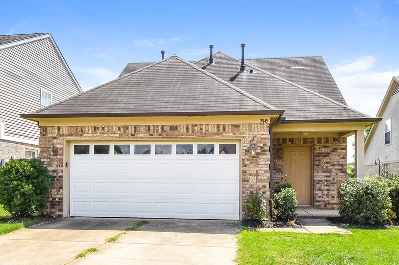 2,650/Mo, 9849 White Poplar Drive Olive Branch, MS 38654 External View
