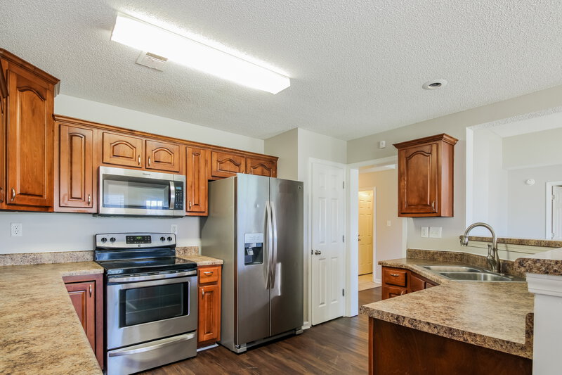 2,320/Mo, 6911 White Hawk Ln Olive Branch, MS 38654 Kitchen View