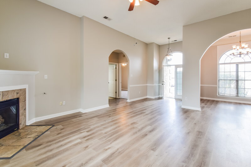 2,365/Mo, 1573 Golden Oaks Loop N Southaven, MS 38671 Living Room View