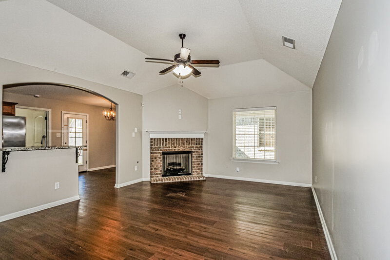 1,790/Mo, 9439 Darren Cir S Cordova, TN 38018 Living Room View