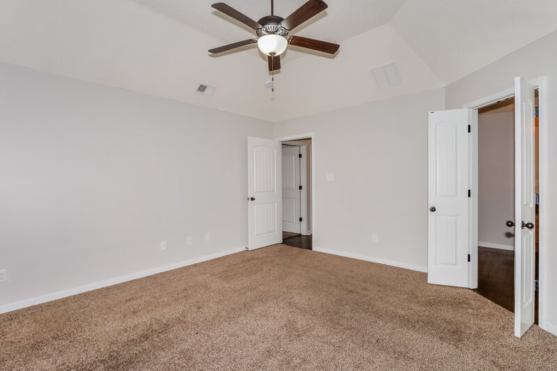 1,840/Mo, 9455 Darren Cir S Cordova, TN 38018 Main Bedroom View 2