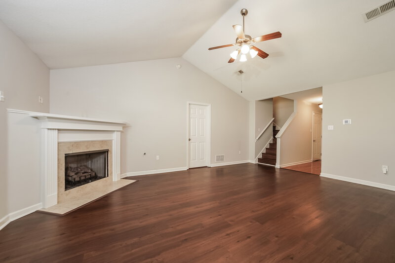 1,755/Mo, 1454 Trafalgar Cv Southaven, MS 38671 Living Room View