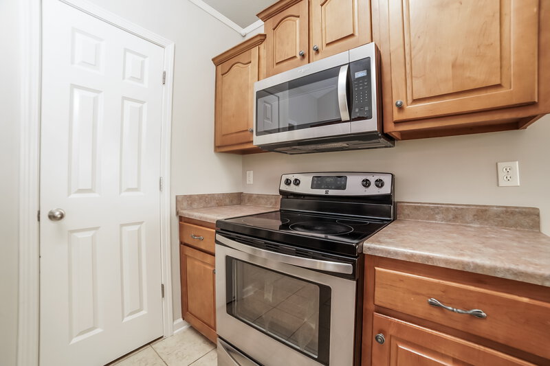 1,755/Mo, 1454 Trafalgar Cv Southaven, MS 38671 Kitchen View