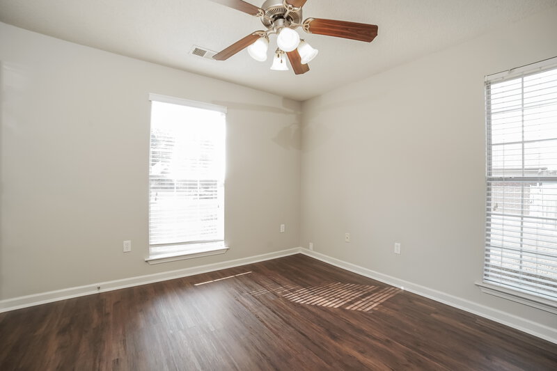 1,755/Mo, 1454 Trafalgar Cv Southaven, MS 38671 Bedroom View 3