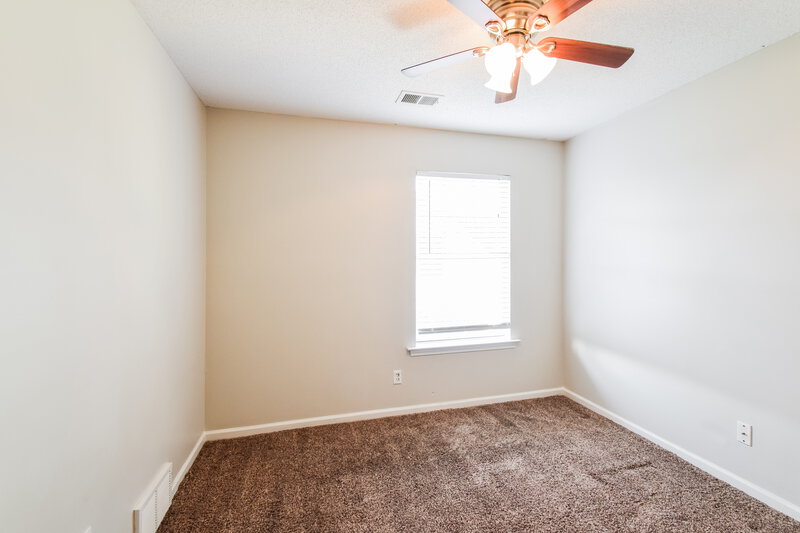 2,115/Mo, 7837 Pinefrost Ln Memphis, TN 38125 Bedroom View