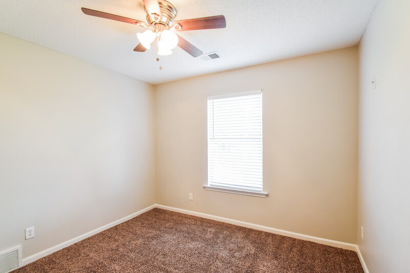 2,115/Mo, 7837 Pinefrost Ln Memphis, TN 38125 Bedroom View 2