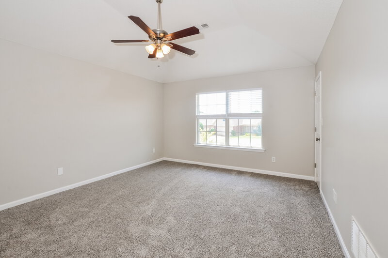 1,970/Mo, 2798 Shady Well Cv Cordova, TN 38016 Main Bedroom View