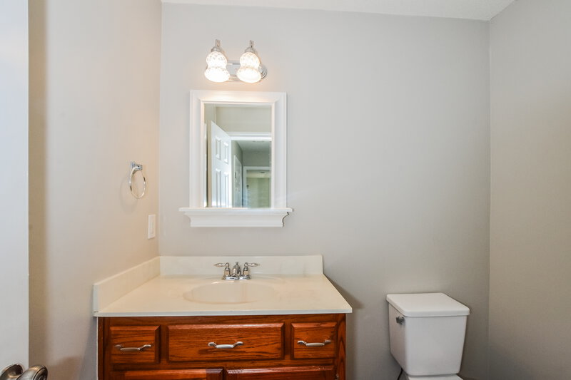 1,970/Mo, 2798 Shady Well Cv Cordova, TN 38016 Bathroom View