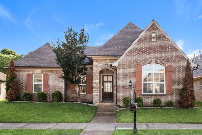 2,660/Mo, 5279 Conifer View Ln Lakeland, TN 38002 External View