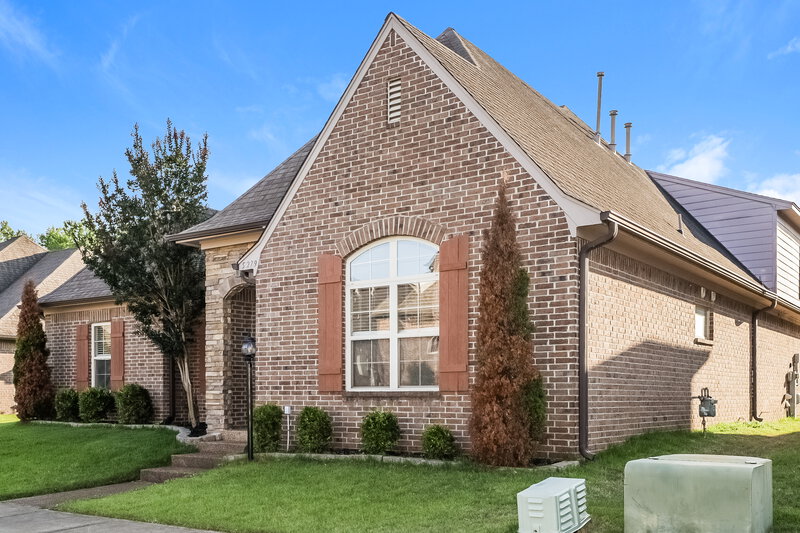 2,660/Mo, 5279 Conifer View Ln Lakeland, TN 38002 Front View