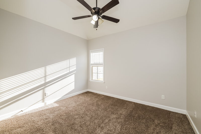2,660/Mo, 5279 Conifer View Ln Lakeland, TN 38002 Bedroom View