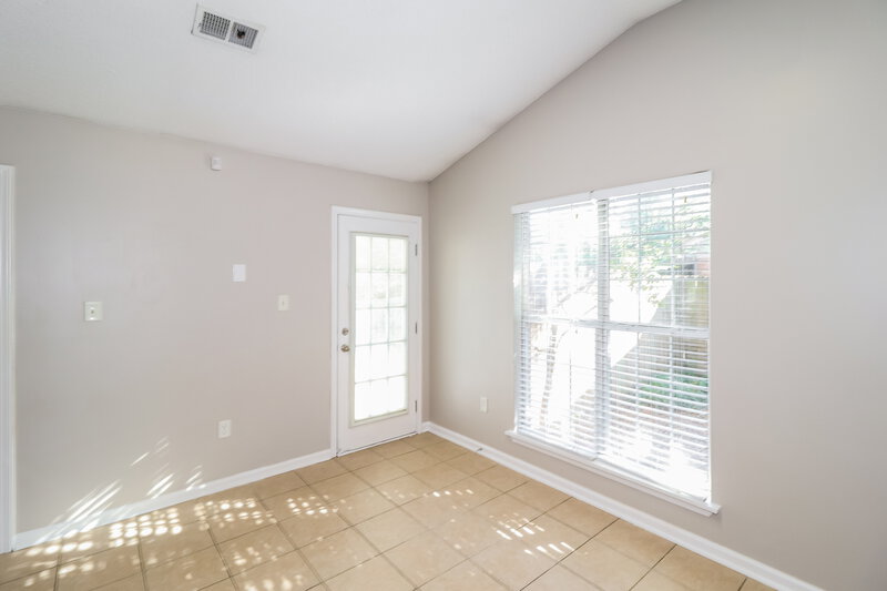 1,590/Mo, 7366 Pecan Meadow Dr E Olive Branch, MS 38654 Dining Room View