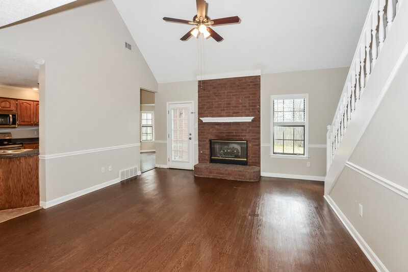1,915/Mo, 3549 Earlynn Dr Bartlett, TN 38133 Living Room View